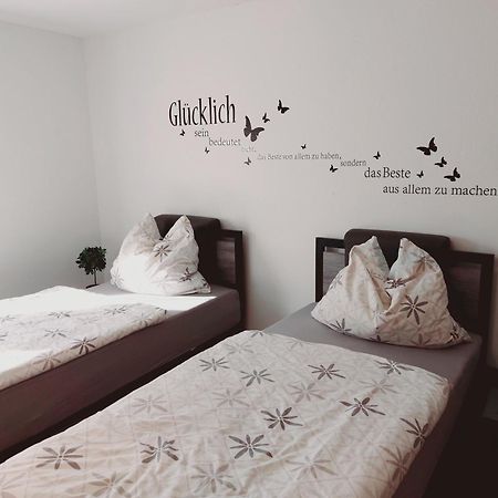 Modernes Souterrain Apartment Black Forest Mit Separatem Eingang Und Kfz-Stellplatz 巴特迪尔海姆 外观 照片